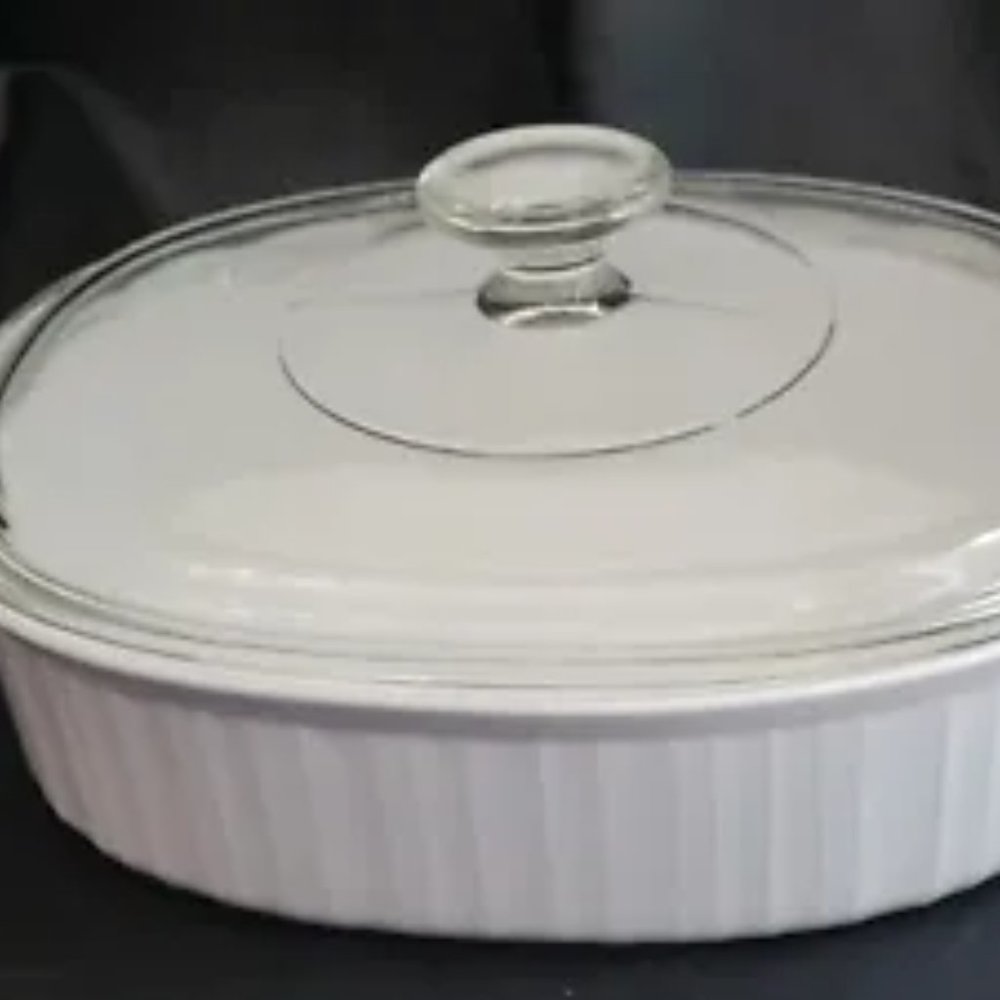 Pyrex Lid (only) F-12-C Fits Corning Ware French White Casserole  1.8 L - Picture 2 of 2